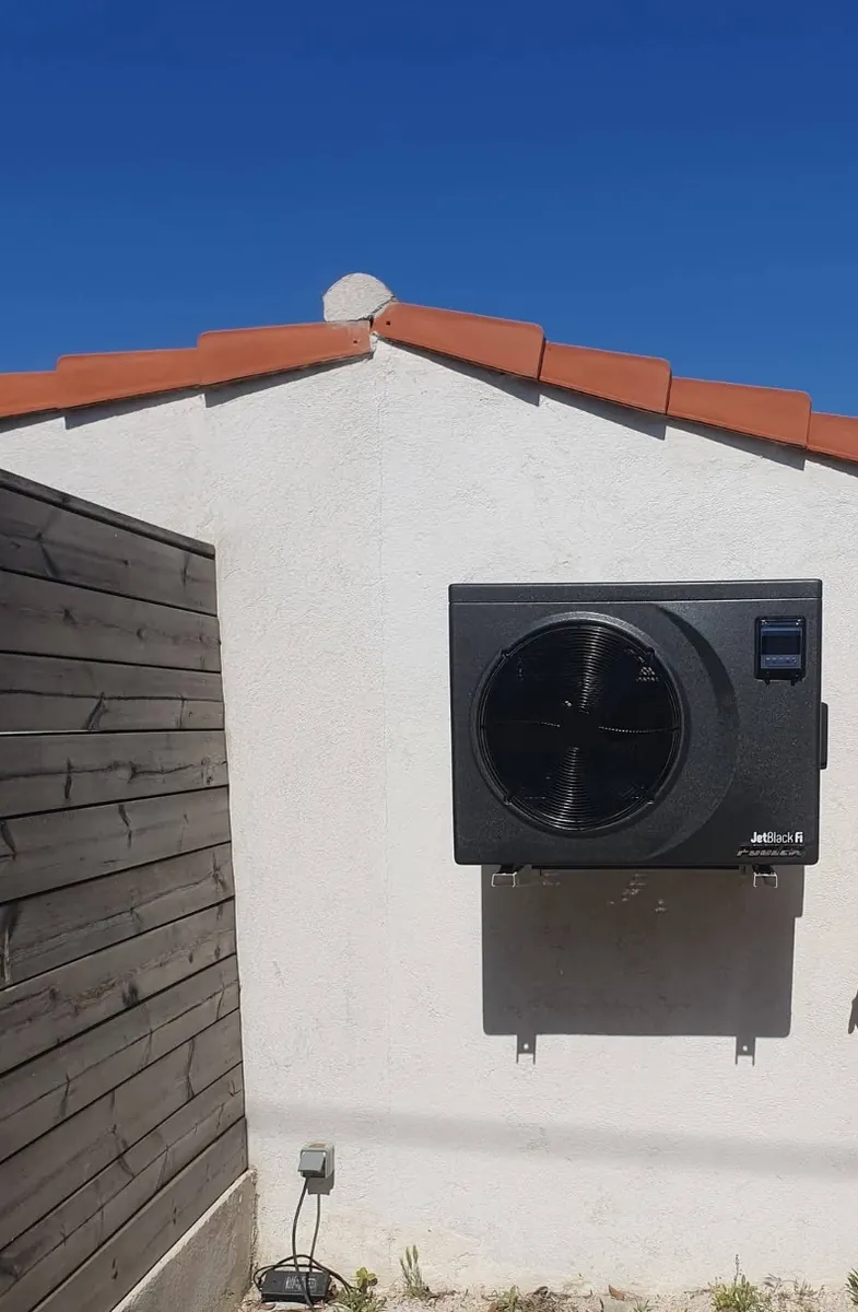 Installation d’une pompe à chaleur de piscine à Saint-Cyr-sur-Mer